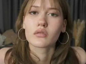 Play the full scene titled Chantellmctaggart Cam porn model from camsoda
