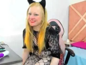 View the hardcore movie of Alicecat Cam porn model from camsoda