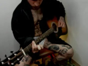 Stream this uncut clip of Layneinchains, 24 years old, male