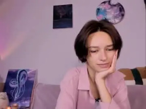 Enjoy watching hardcore scene of Chill_girrrl Cam porn model from chaturbate