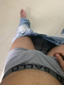 Stream this hardcore scene titled donaldwick, 33 years old, male