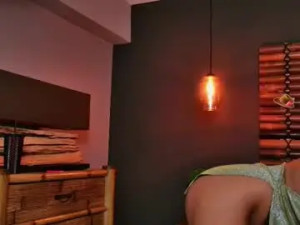 Stream the HD video called Sandrasilverx Cam porn model from chaturbate