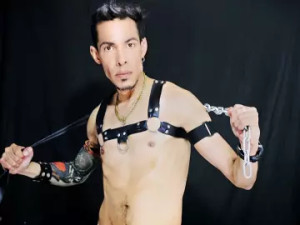 Play the hardcore video of JeikkoBdsm, 29 years old, brown hair male