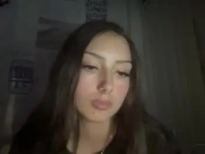 View the complete movie titled Daisyy_belle Cam porn model from chaturbate