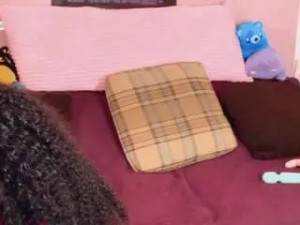 Stream uncut clip of Kira2113 Cam porn model from camsoda