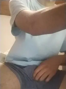 Stream the uncut movie named Ares300, 24 years old, male