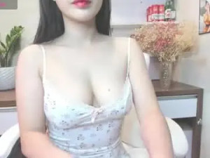 Play the full video titled Bibi_2005 Cam porn model from chaturbate