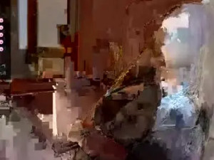 Stream the full movie called Cattch_me Cam porn model from chaturbate