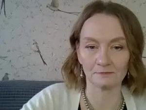 Stream the uncensored scene named Carra_hut Cam porn model from chaturbate