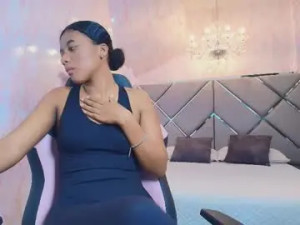 Enjoy watching HD scene of Melii_ebony Cam porn model from chaturbate