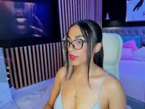Stream this full clip named Alaia_alegria Cam porn model from chaturbate