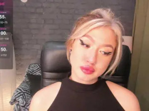 Watch uncut movie of Ketty Cam porn model from bongacams