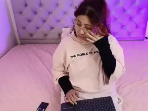 Watch HD video called Angel_colee Cam porn model from chaturbate