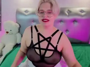 Stream HD video called Sweetalt Cam porn model from chaturbate