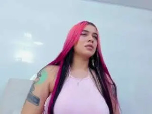 Watch this full scene named Meloody-k Cam porn model from camsoda