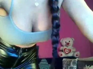 Stream this complete clip named Valentinavale Cam porn model from camsoda