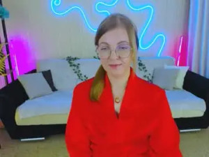 View complete scene named Youruniverserr Cam porn model from chaturbate