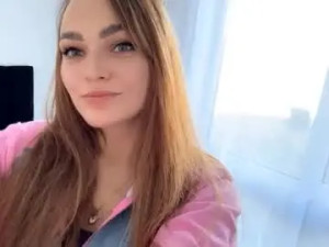 Enjoy watching this HD video of Kathrinjecklin Cam porn model from chaturbate