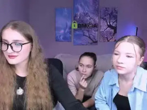 Play the uncut clip of Kerry_derry Cam porn model from chaturbate
