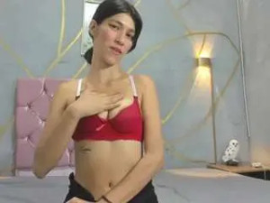 Enjoy watching the hardcore scene titled Rousie-dior Cam porn model from camsoda