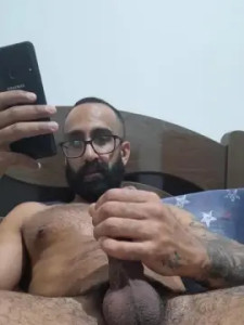 Stream this hardcore movie named Murilocamhot, 31 years old, male