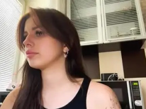 Stream the full movie named Jerryhutten Cam porn model from chaturbate