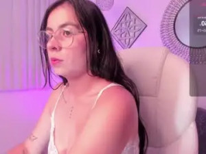 Watch the hardcore clip named Sandyy_bell Cam porn model from chaturbate