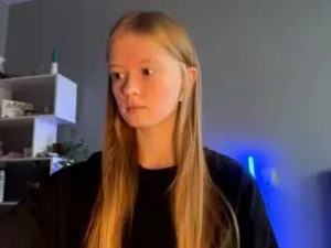 Enjoy watching this uncensored clip of Lenniereichmann Cam porn model from camsoda