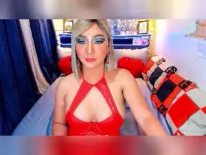 Play the uncut movie named GorgeousQueen, brunette hair trans
