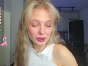 Enjoy watching full scene titled Your_alice0 Cam porn model from chaturbate