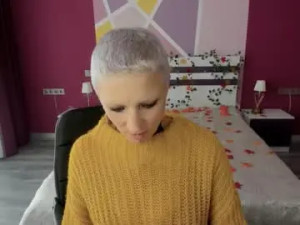 View the complete movie named Lilusprings Cam porn model from chaturbate