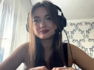 Stream this uncut video of Nichollewidmar Cam porn model from chaturbate