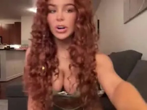 Watch hardcore scene titled Hiiashy Cam porn model from chaturbate