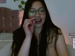 Enjoy watching uncut clip named Soymariaribeiro Cam porn model from chaturbate