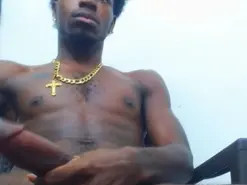 View this uncut clip of jaycolinss, male