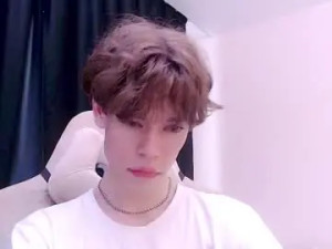Watch HD clip named pawclaw, 19 years old, male