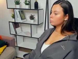 Enjoy watching the HD scene called Goldenpixie Cam porn model from camsoda