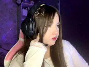 View this full scene called Ernestinacherne Cam porn model from chaturbate