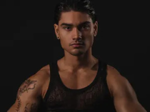 Enjoy watching the uncut scene named ApoloRay, 24 years old, brunette hair male
