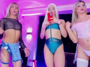 Enjoy watching uncut video of barbie_wonders_hot, trans