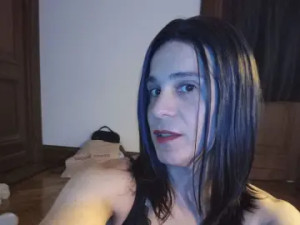 Stream this HD movie titled JosefinaSerrano, 42 years old, brown hair trans