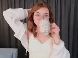 View the complete movie of Nicole_carters Cam porn model from chaturbate