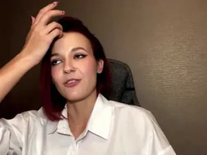 Stream the uncensored movie named LesleyNolen Cam porn model from bongacams