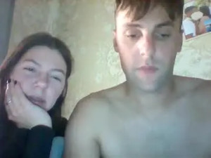 Watch this complete scene of Sexy_couple1992 Cam porn model from chaturbate