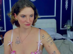 Play full video titled AdelRay Cam porn model from bongacams