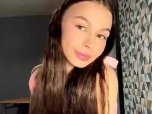 Play full video named Elizabethurch Cam porn model from chaturbate