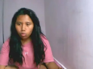 Play this uncut clip called Eugnie2 Cam porn model from cam4