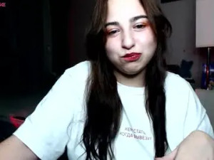 Watch the full video named Erica_mills Cam porn model from chaturbate