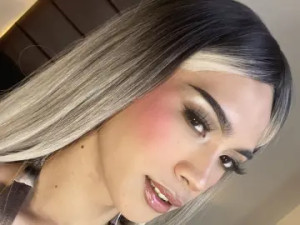 View the full video titled LavidaLopez, 19 years old, brunette hair trans