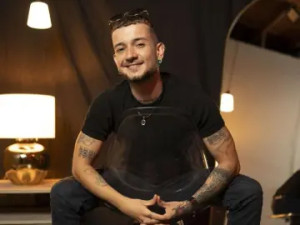 Watch the uncensored clip named NeythanCopper, 27 years old, brown hair male